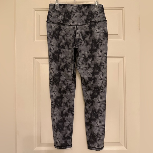 women’s high waisted black tie dye seamless tummy control leggings - yunoga! - Picture 5 of 7